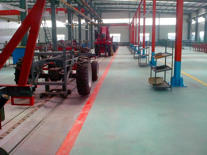 拖拉机组装生产线-潍坊市北海电子机械设备制造